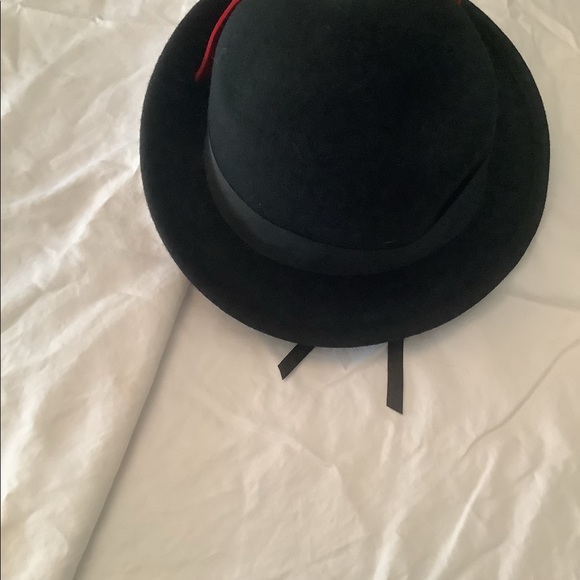 RARE Disney Hat. Black wool with red and white polka dot bow. New. - Picture 7 of 8